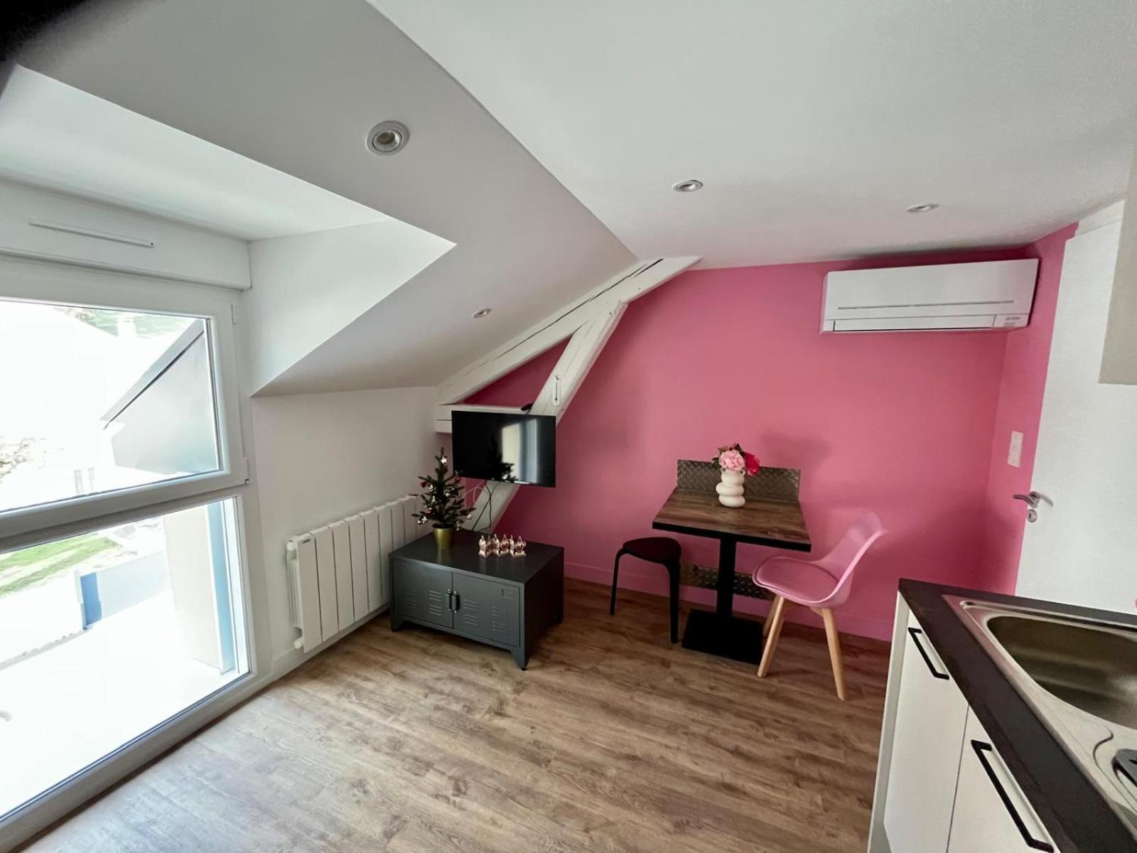 Maison Des Fleurs Apartment La Terrasse  Bagian luar foto